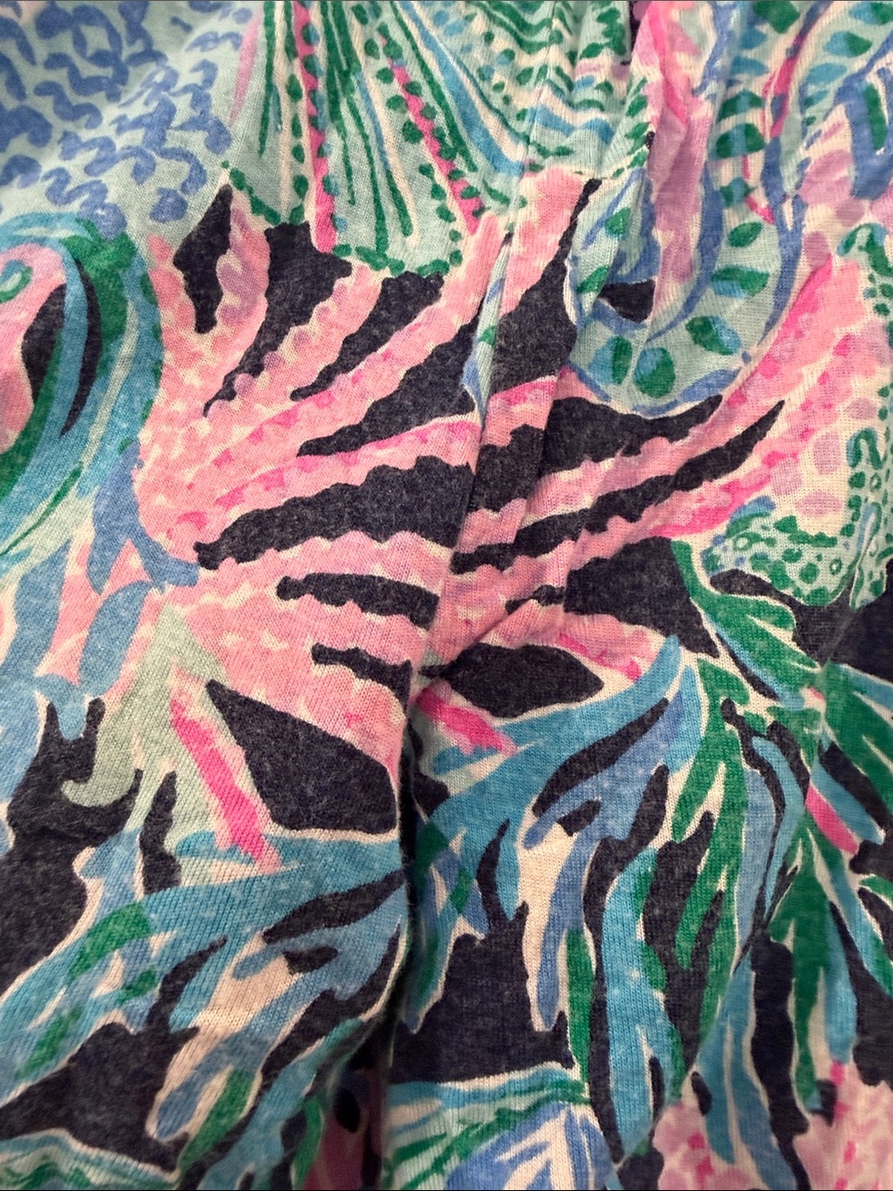 Lilly Pulitzer Coral Reef Pajama Set Pink, Green & Blue - Picture 9 of 16
